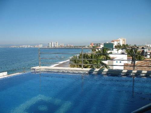 Top 5 Hotel Dengan Infinity Pool Di Meksiko